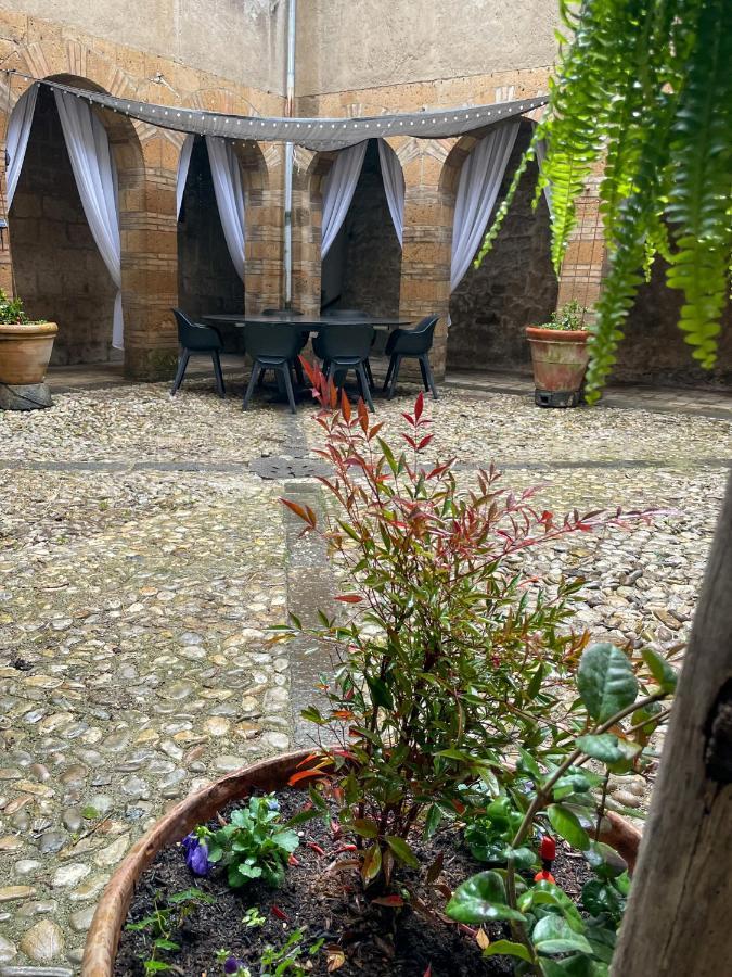 Orvieto: Spacious 3Br 3Ba Apartment With Balcony & Patio Dış mekan fotoğraf